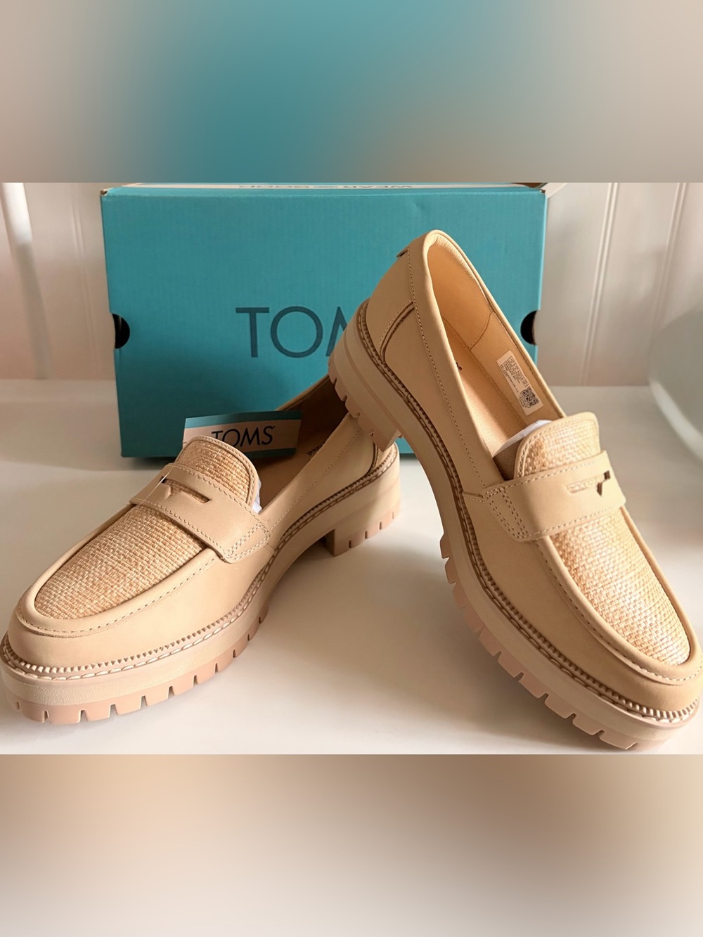 TOMS Women's Beige Leather Raffia Lug Sole Loafers - Picture 3 of 8